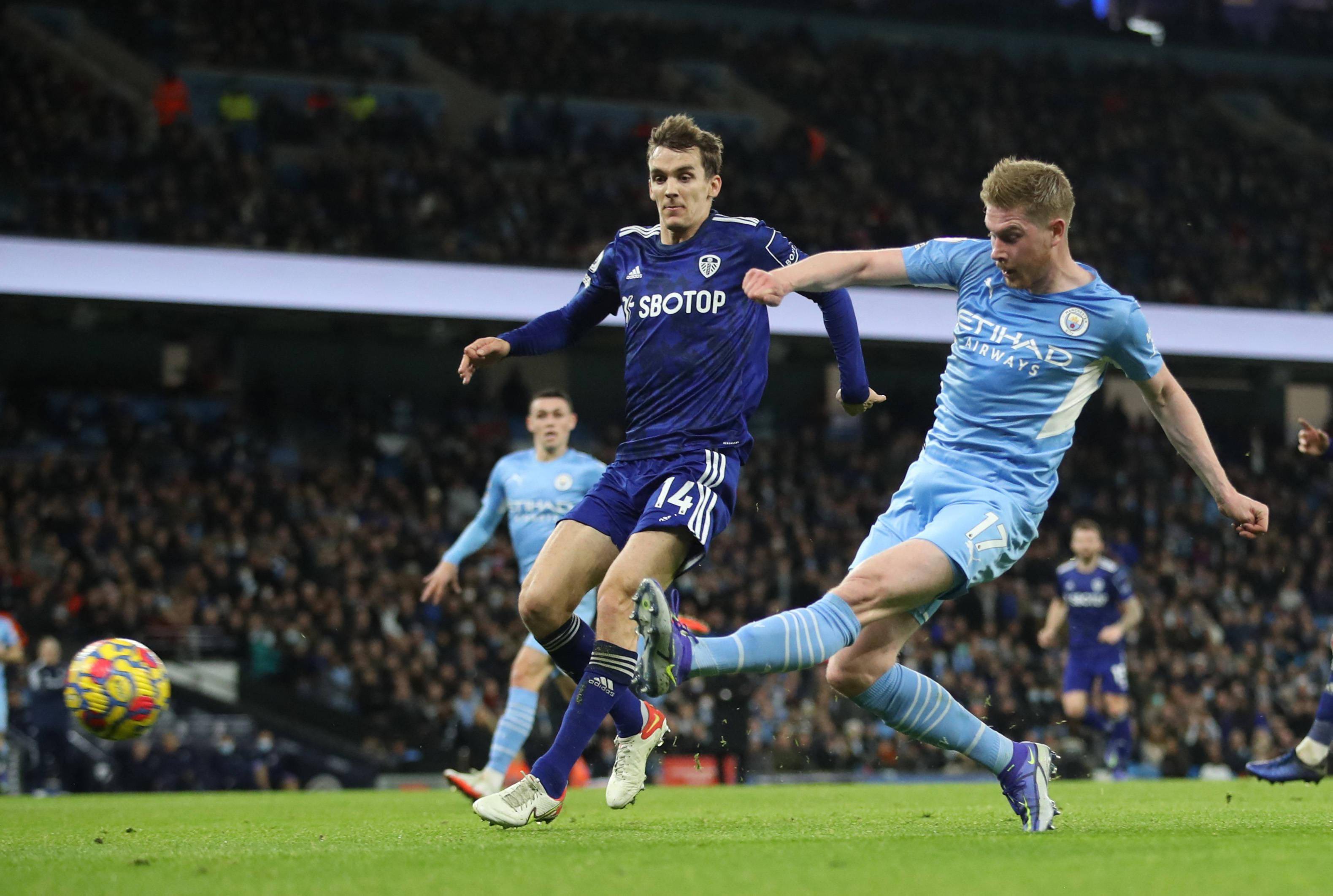 铁路部门积极服务保障春运旅程收官.