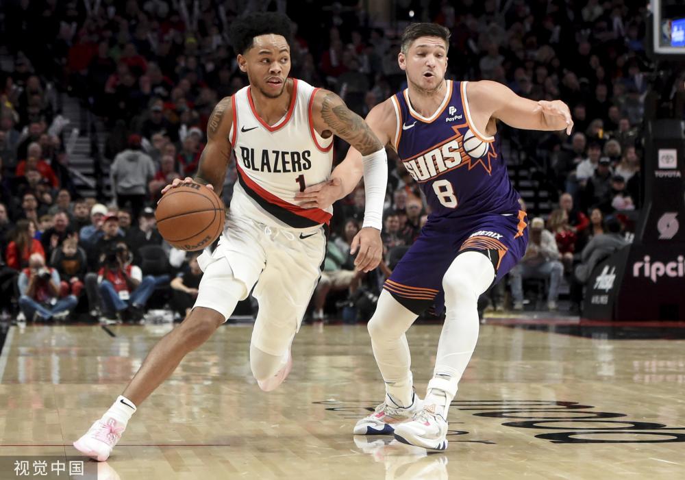 辽宁队凭借 辽宁队凭借