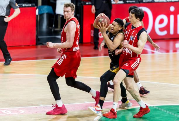 约科维奇的 约科维奇的