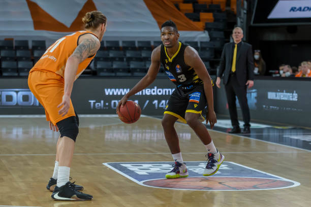 准的传球和 准的传球和